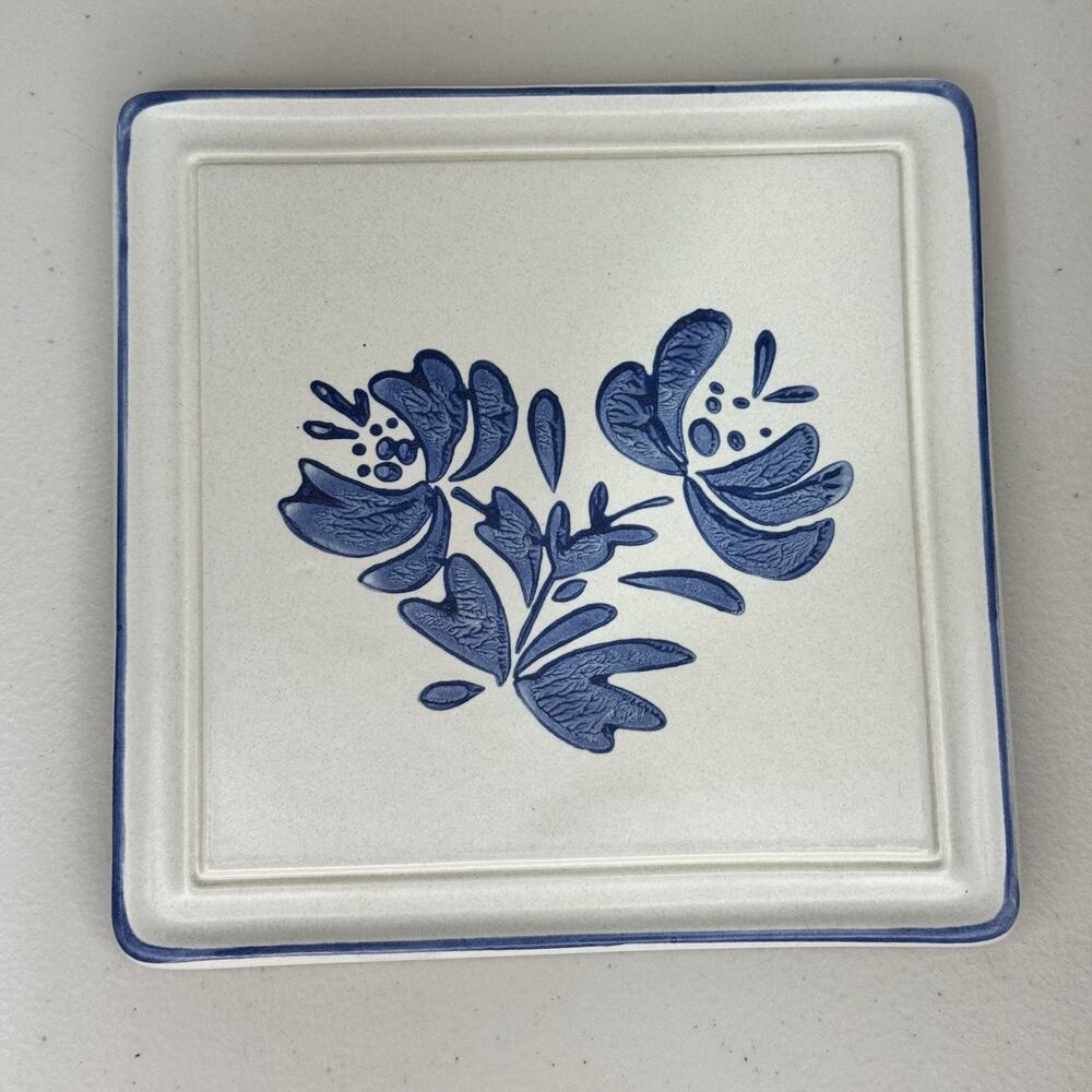 Pfaltzgraff Yorktowne Square Stoneware Trivet Blue Floral Design Matte Finish